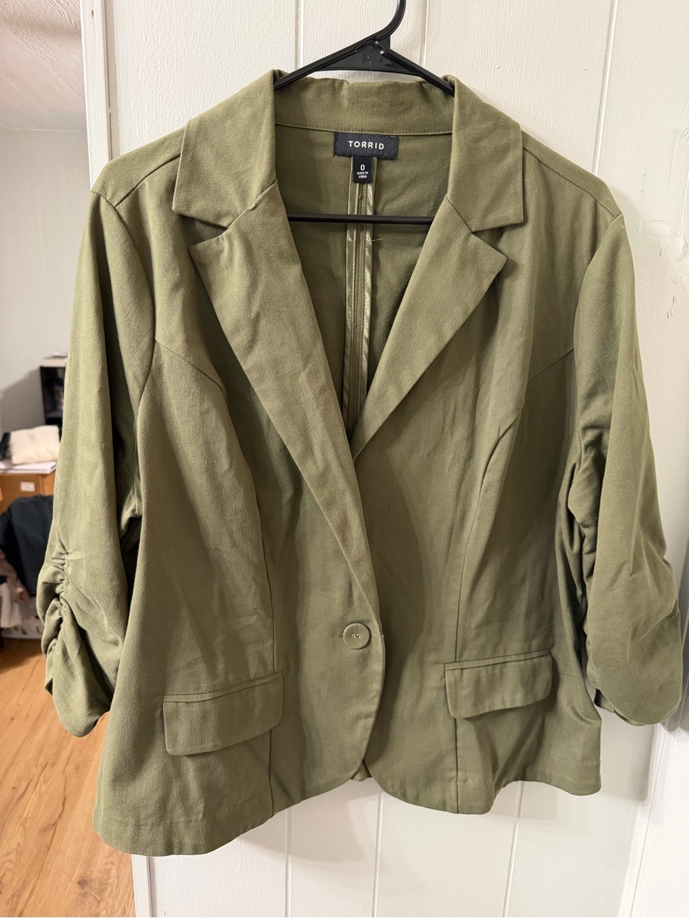 torrid Olive Green Single-Button Ruched-Sleeve Blazer